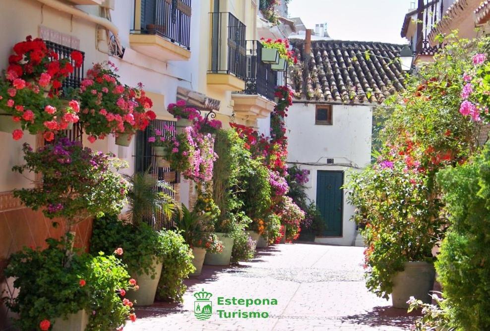 Encantadora Casa En El Corazon De Estepona Exterior photo